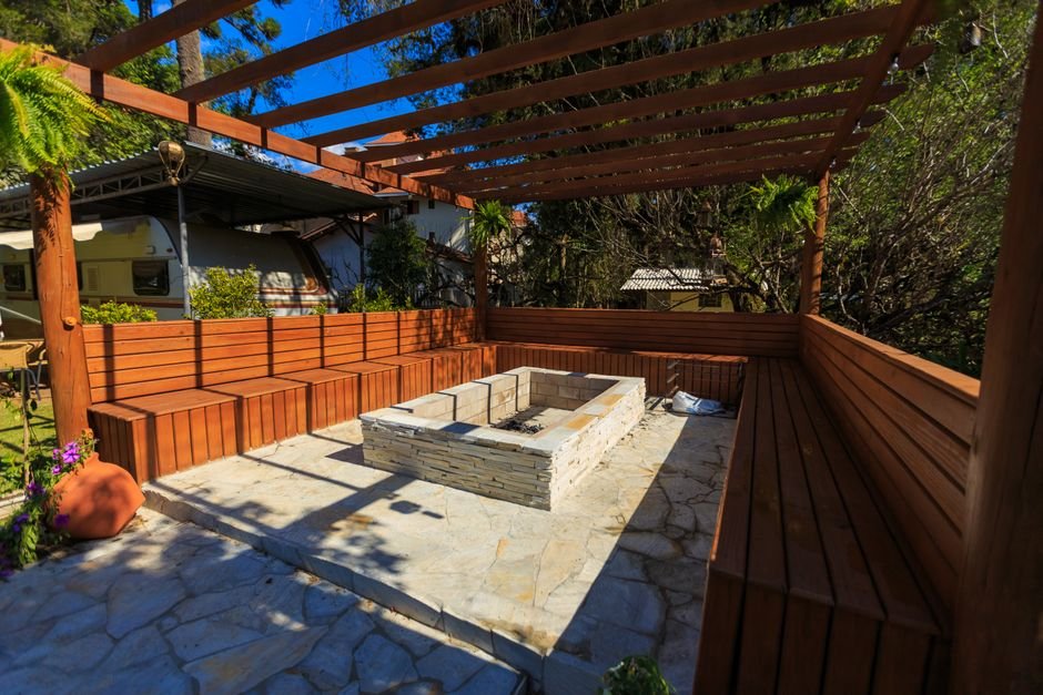 backyard fire pit patio
