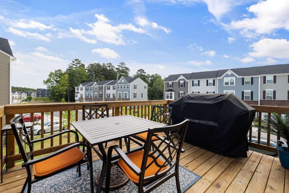deck railing wood stain